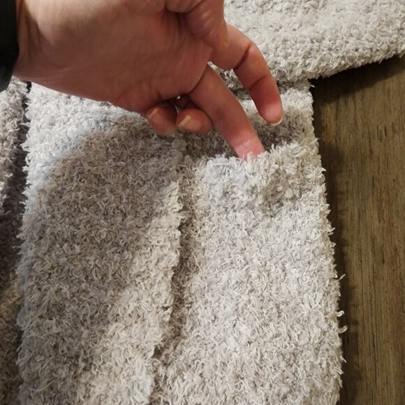 Honeydew Open Front Knit Cardigan Gray XL, hole in collar - Picture 3 of 9